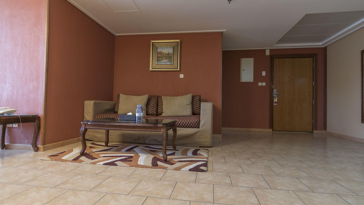 Sadeem Al Fajr Hotel Suites Ta'if Exterior foto